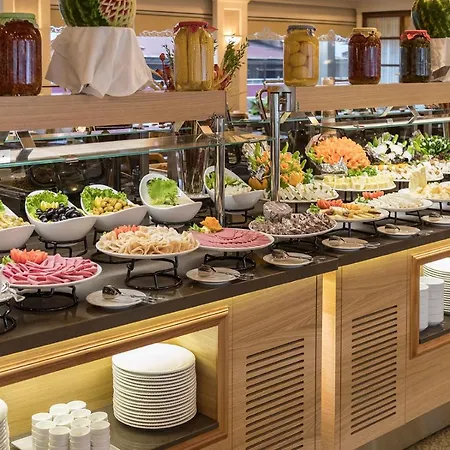 Ayra Family Club Hotel 4*